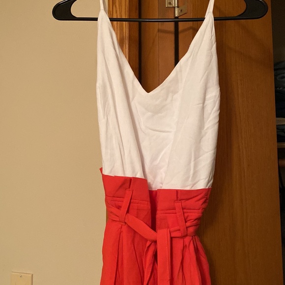 Super cute pink and white romper - Picture 4 of 4